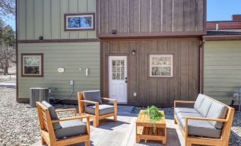 Saddle Up For Luxury - 15 Minutes to Mt Rushmore