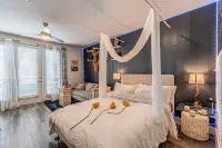 Pharaoh's Fortune: A Legacy West Oasis and Business Pleasure Spot