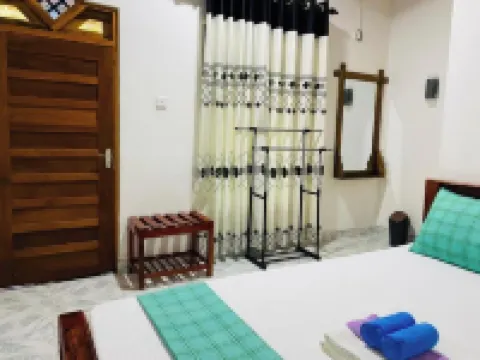 Black Panther Yala Apt