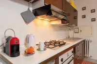 Cozy apartment with fireplace. فنادق في Castel di Ieri