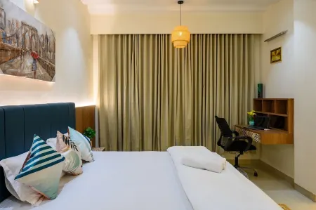 2bhk Cozy Bohemian apartment this offers relaxed and artistic vibe