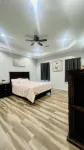 Charming 3-bedroom farmhouse with WiFi, AC in scenic Valley View