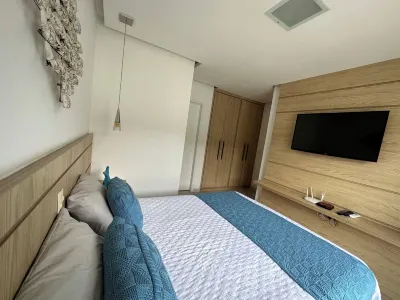 Casa Condomínio Tranquilo e Familiar, com Piscina, Churrasqueira e Área de Jogos Hotels in Pereque-Mirim