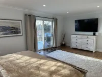 Inn The Vineyard: Secluded Waterfront Family Vacation Home in Mattituck