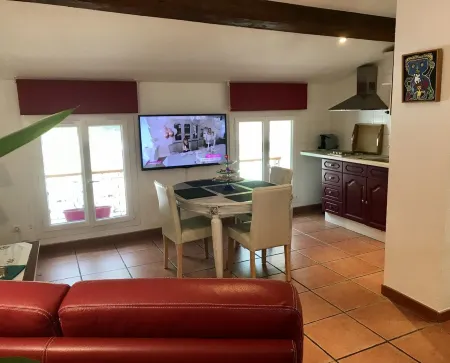 Charming 2-room apartment, Atypical 3 minutes from the thermal baths of Amélie-les-Bains