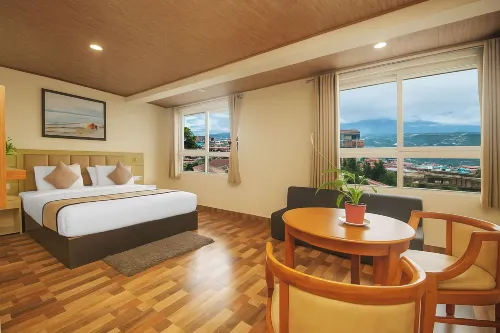 TVD 호텔 폴라리스, MG 마그 근처