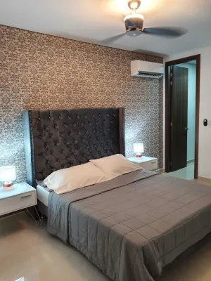 Bello y Moderno Apart 5 Min Viva Mall, bien centrico y seguridad 24 hrs al dia