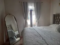 Charming 2-bedroom apartment in wonderful Val'Quirico with WiFi. Pet Friendly.