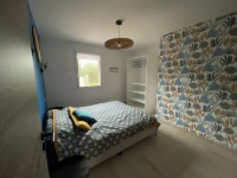 Sainte Mère Eglise au 2 Bis le Vieux Chemin 聖梅爾埃格利斯酒店