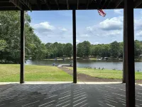 Master’s Week Charming 7-bedroom cottage with WiFi and AC on Lake Oconee