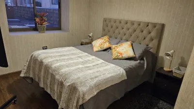 Comodidad, seguridad, conectividad. Hotels near Terminal 1 of El Loa Airport