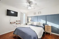 HotTub, GameRoom, 20Min to Dickies Arena, Firepit!!!!!! Hotel di Burleson