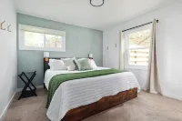 The Hillside Hideaway, a stunning retreat located in the heart of Bryce Resort