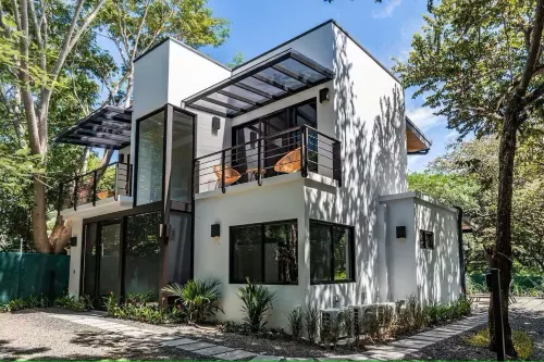 3 bedroom Villa Walking distance to Playa Grande- Private Pool