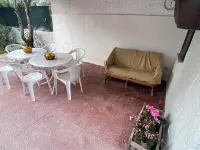 Villa Pino 150 meters from the sea and 5 min from Palermo airport area