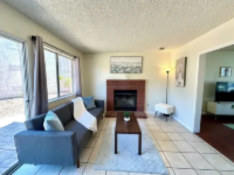 4-bedroom house in fantastic Fremont