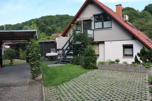 Kleine Gemütliche Dachgeschosswohnung Bino