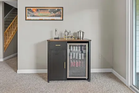 The Big Golf House- 10 miles to Clemson