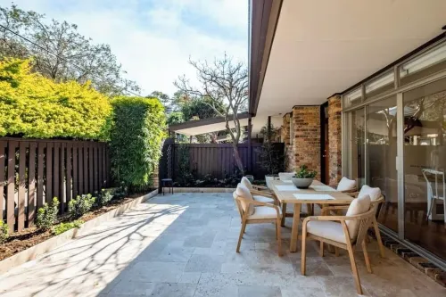 Luxe-Coastal Balmoral Townhouse Hotels in Mosman