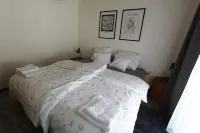 維索基納靠近佩恩斯泰恩城堡的公寓