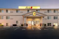 Super 8 by Wyndham Independence Kansas City Hotel a Independence