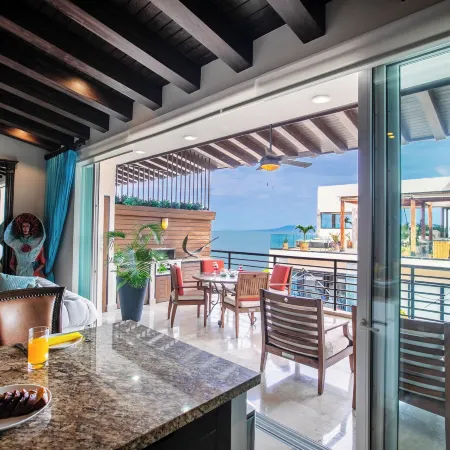 Pinnacle Resorts 180
