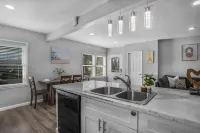 Cozy OC Home - Near Disney, Beaches, Malls,... Hotels in Westminster