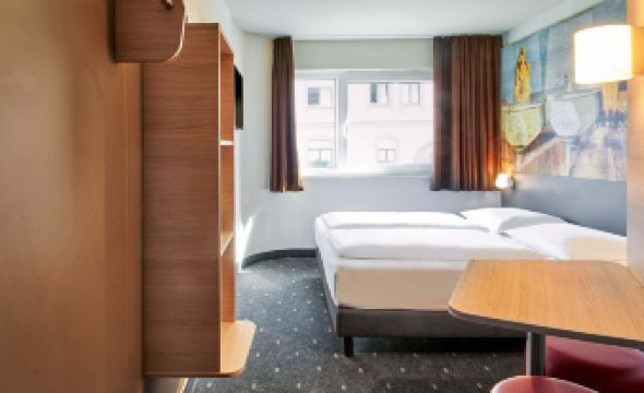 B&B HOTEL Würzburg-City