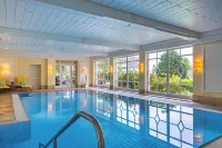 Relais & Châteaux Hotel Schwarzmatt - Swimmingpools