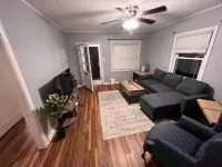 What a cute 2 bed room 1 bath home Hotels in Nitro