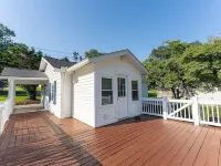 Charming 2-bedroom house in Clemson 4mi. from Death Valley and 1mi. from Mac's