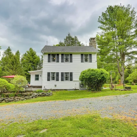 Game Room and Yard Greentown Home Near State Park
