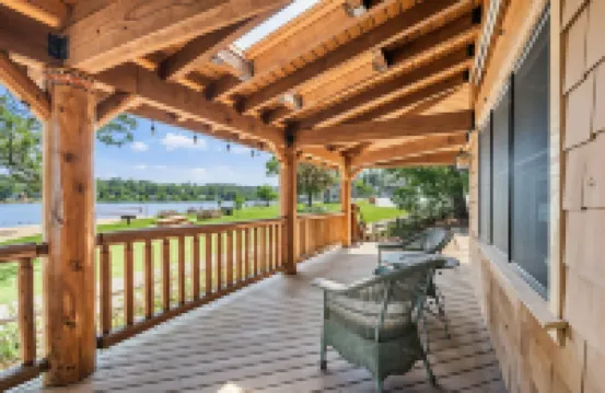 瑪麗娜海灘小屋 - 由優勝美地區域度假村管理的湖濱海灘之家！