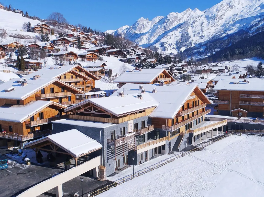 Chic Chalet-style Apartment - La Clusaz
