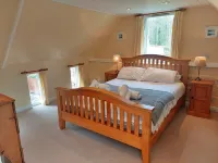 Cottage in Devon with Private Hot Tub Hotels in Bovey Tracey