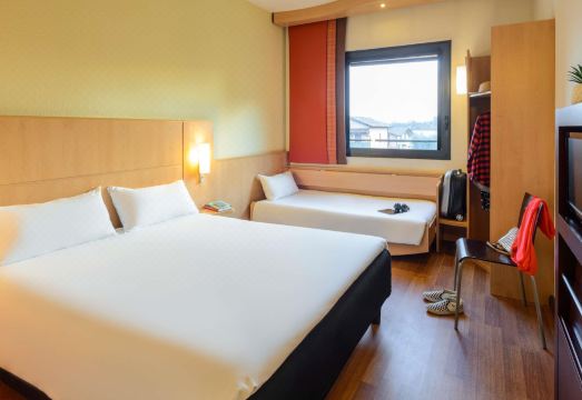 이비스 밀라노 말펜사 아에로포르토 호텔 이미지