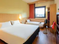 Hotel ibis Milano Malpensa Aeroporto Hotel a Ferno