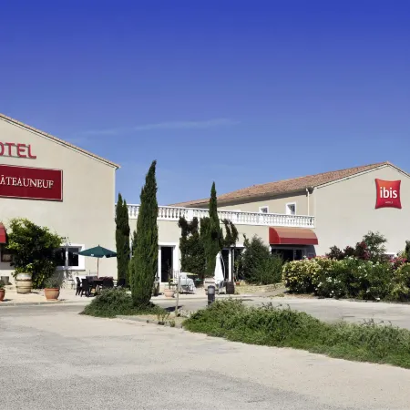 ibis Orange Sud