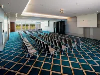 Pullman Magenta Shores Resort Hotels in Wyong