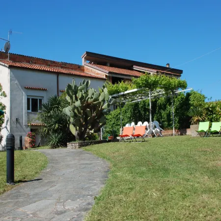 Romantic Stay Near Velia