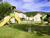 Apartment in France with Pool Views - WLAN