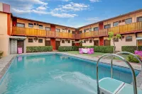 Jps Resort with Swimming Pool Near IMT Manesar - รีสอร์ท