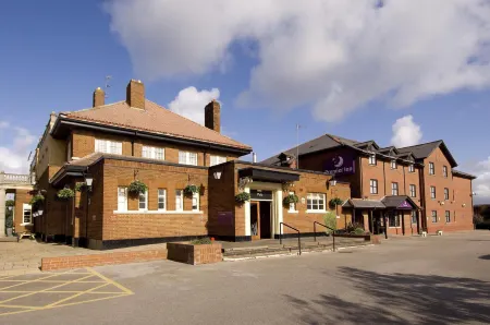 Premier Inn Blackpool (Bispham) Отели в г. Thornton-Cleveleys