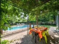 Stone House St Denis with Pool & Views - 빌라