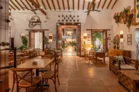 Casa Bixa Hotel Boutique -Santa Fe de Antioquia- Mayores de 12 años - parking