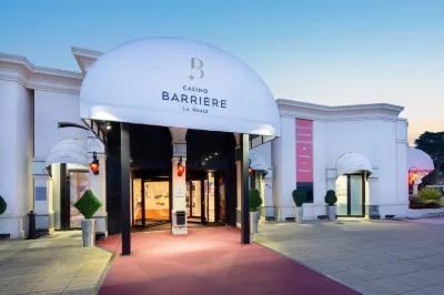 Le Castel Marie Louise Hotels near Plage la baule