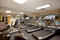 Holiday Inn Express & Suites ST. JOSEPH LAKEFRONT by IHG - Gym