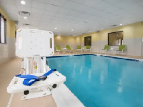 Holiday Inn Express & Suites ASHLAND by IHG Hotels in Boyd County