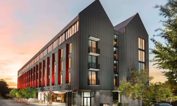 Hotel Indigo Athens Downtown - Univ Area by IHG