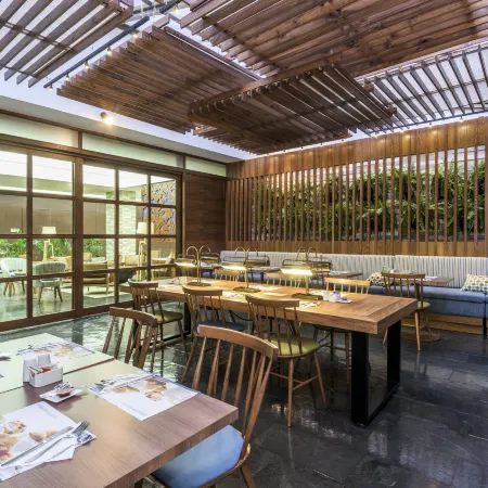 Holiday Inn Express BOGOTA - PARQUE LA 93 by IHG Отели рядом с достопримечательностью «Всемирный торговый центр»